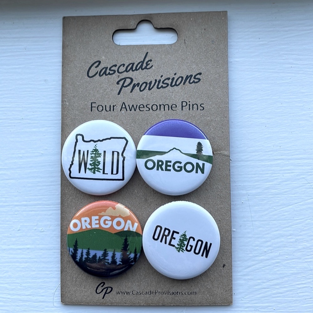 New! 4 pack of Oregon Souvenir Pins